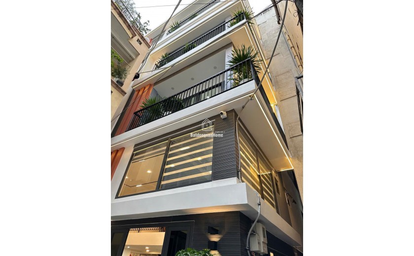 L1601 ⭐️ CHDV 13P Tôn Thất Tùng 95tr/th, SHR, Lô góc, HXH, 6 tầng, 7.4x11m, 3x tỷ